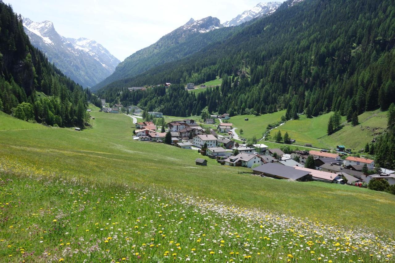 Ferienhaus Inge Sankt Leonhard im Pitztal Buitenkant foto